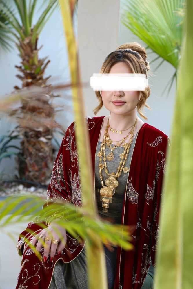  بشت