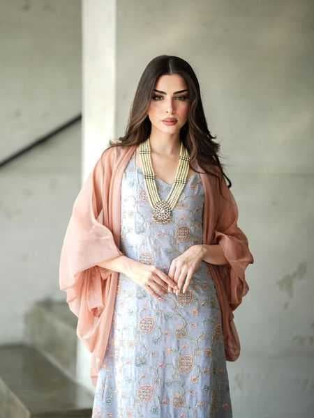 فستان